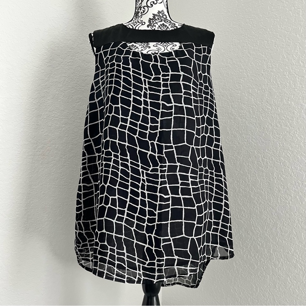 Geometric Animal Print Sleeveless Chiffon High Low Blouse Women's Top